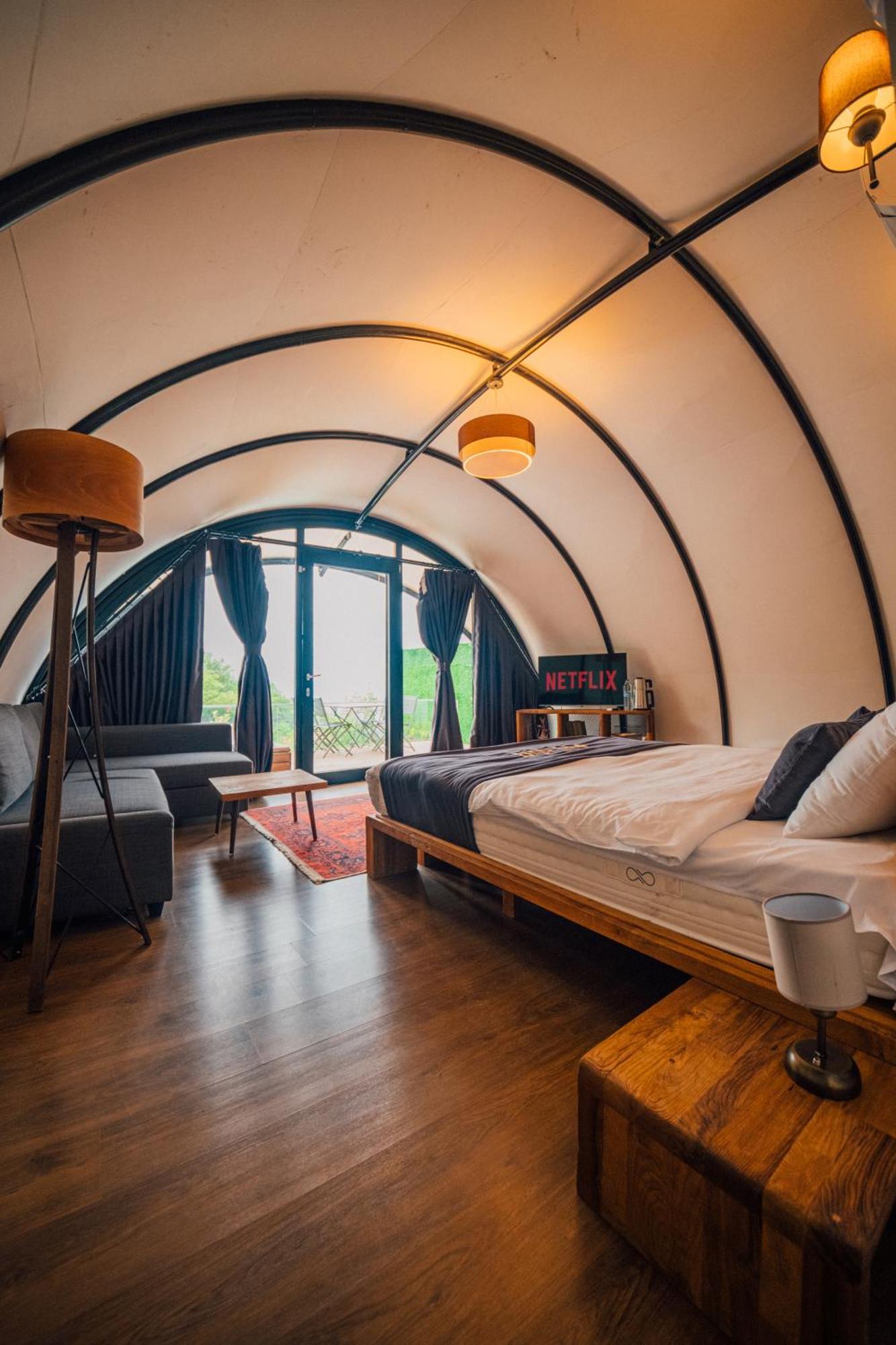 לינה וארוחת בוקר Snail House ספנג'ה מראה חיצוני תמונה